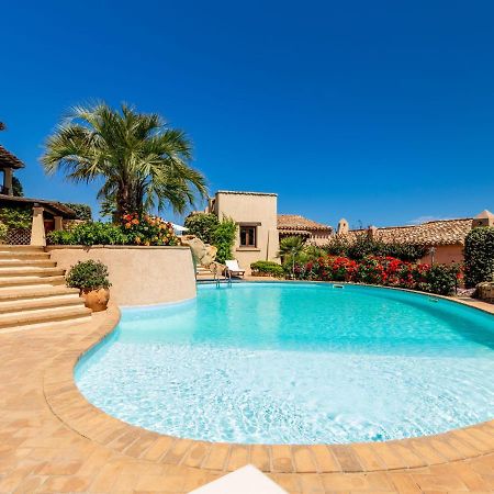 Holiday Home Erica 21 - Vista Village By Interhome Porto San Paolo  Kültér fotó