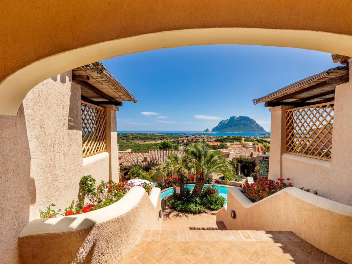 Holiday Home Erica 21 - Vista Village By Interhome Porto San Paolo  Kültér fotó