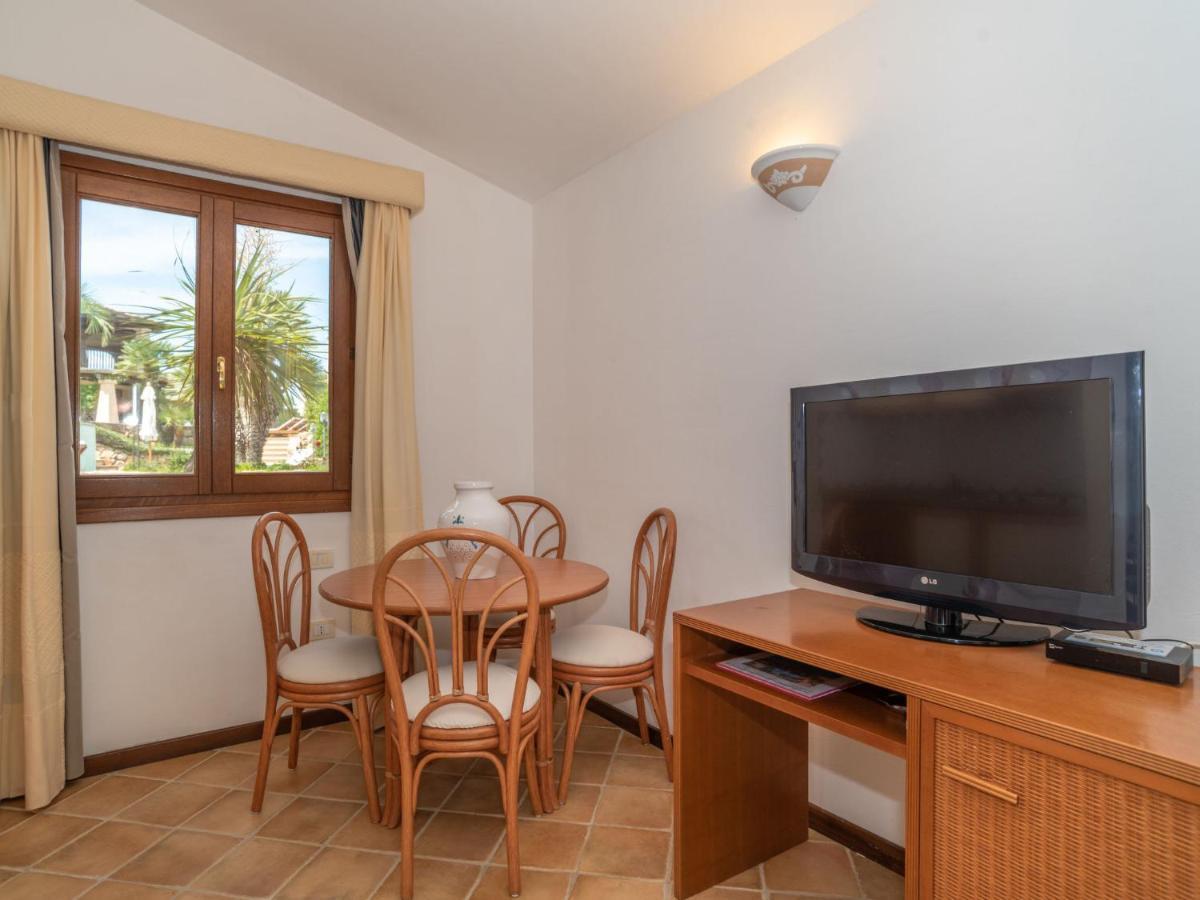 Holiday Home Erica 21 - Vista Village By Interhome Porto San Paolo  Kültér fotó