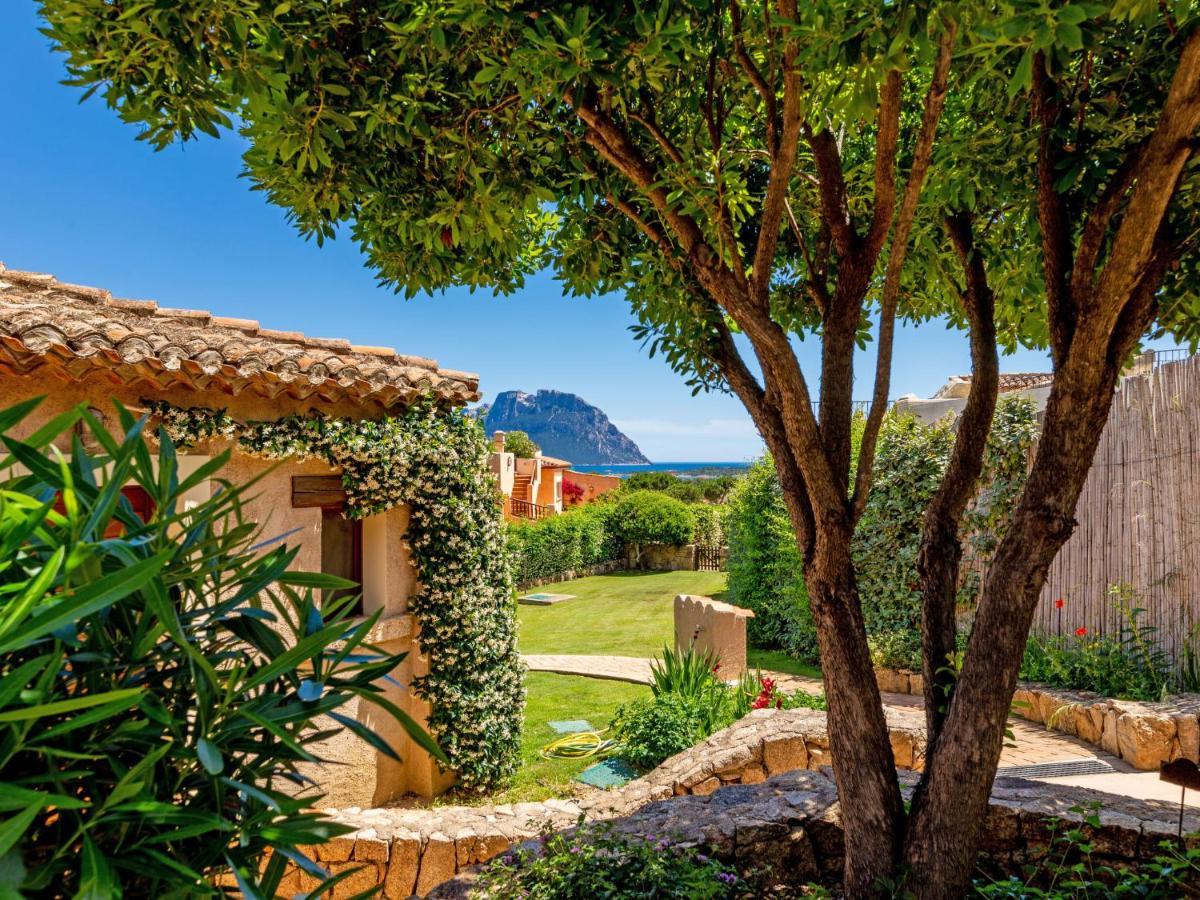 Holiday Home Erica 21 - Vista Village By Interhome Porto San Paolo  Kültér fotó